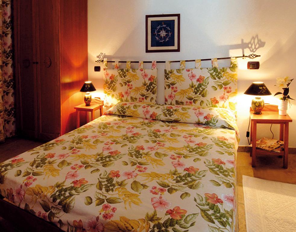 Villaggio Camping Spiaggia Del Riso Villasimius Dış mekan fotoğraf
